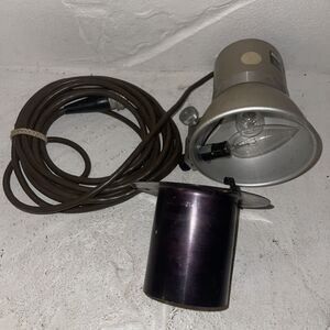 Speedotron Studio Light Model - MW3R UNTESTED